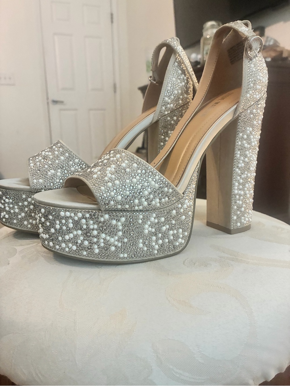Steve Madden Ivory Pearl & Crystal Platform Heels